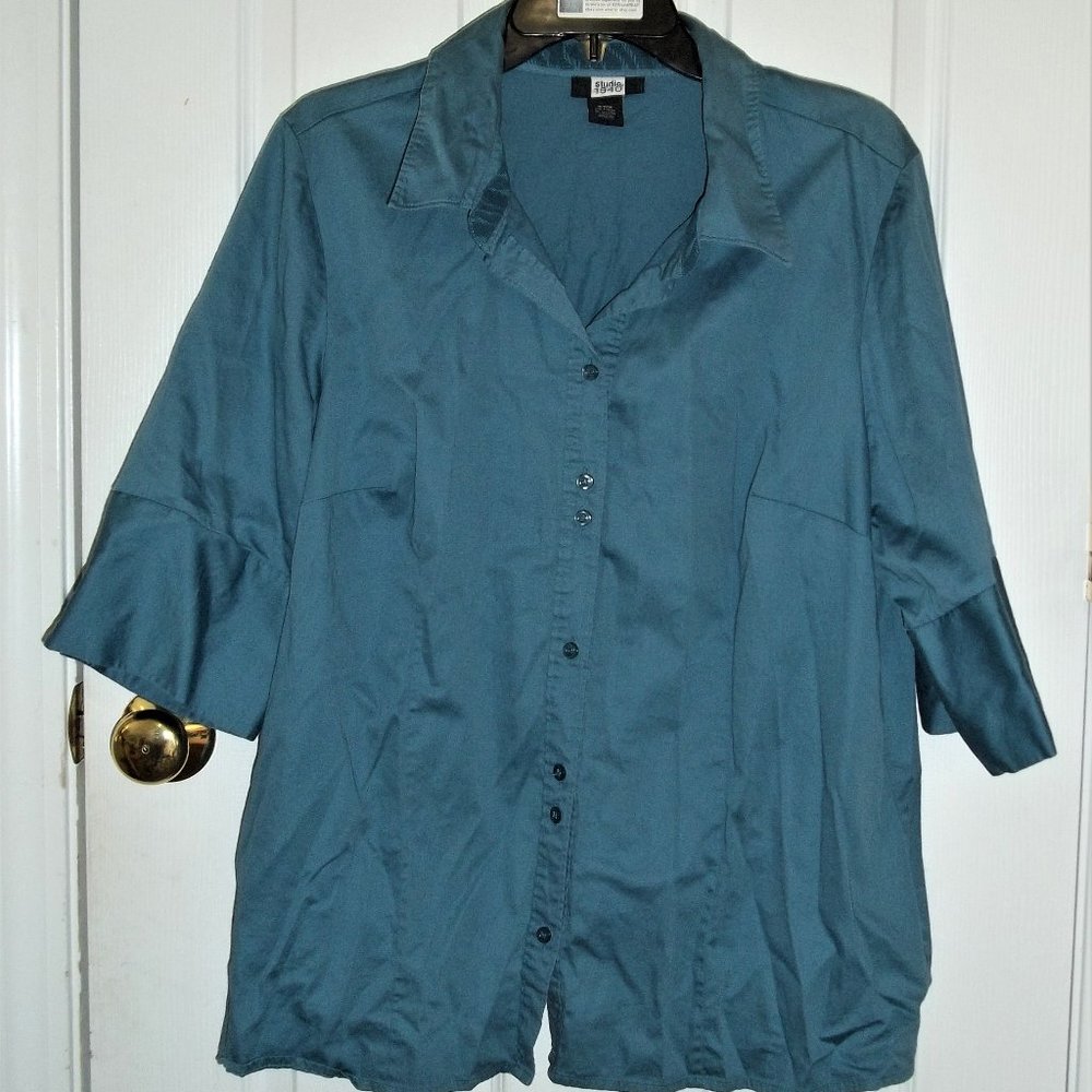 ladies size 18-20W Studio 1940 blue button down short sleeve shirt blouse top